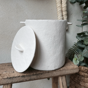Pot & couvercle S blanc papier maché Earth – Image 3