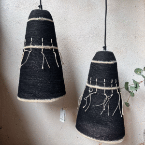 Suspension Palerma jonc de mer noir et liserets naturels