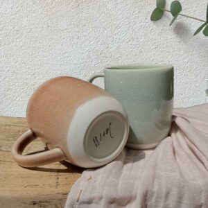 Mug Maguelone – Tamaris / Cashemire – Jars Céramistes